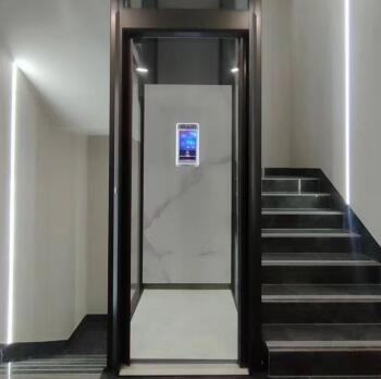  平臺電梯
